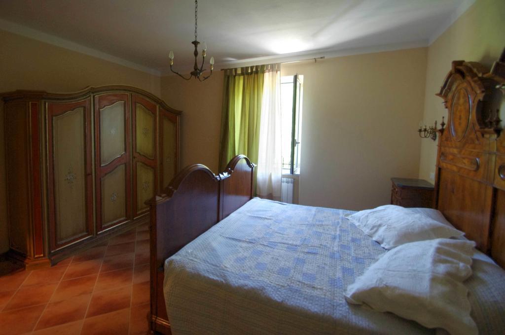 Agriturismo Mulino Del Castello Nasino Pokój zdjęcie